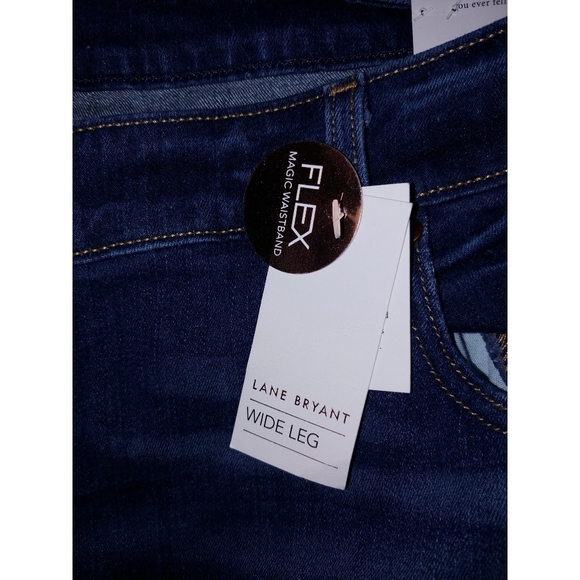 🔥 NWT Lane Bryant stretchy mid-rise wide leg Crop denim jean Capri - Picture 4 of 7
